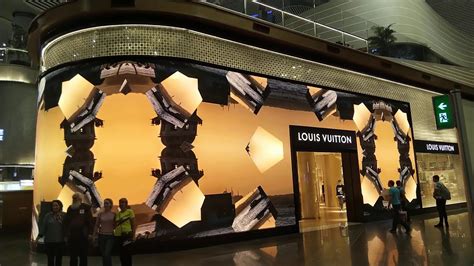 Istanbul Airport welcomes Louis Vuitton, Prada, Dior stores, each .